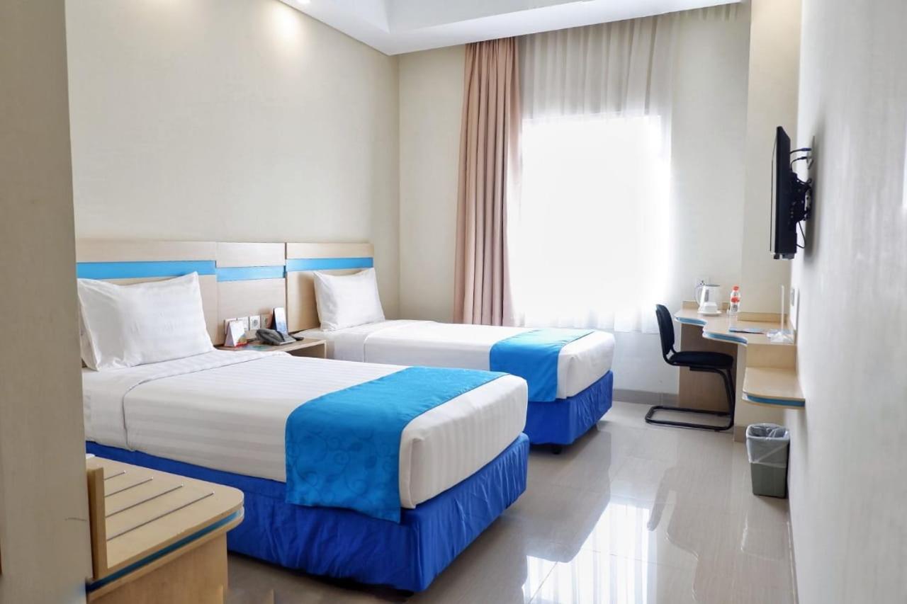 Hotel Brothers Biru Solo Baru Esterno foto