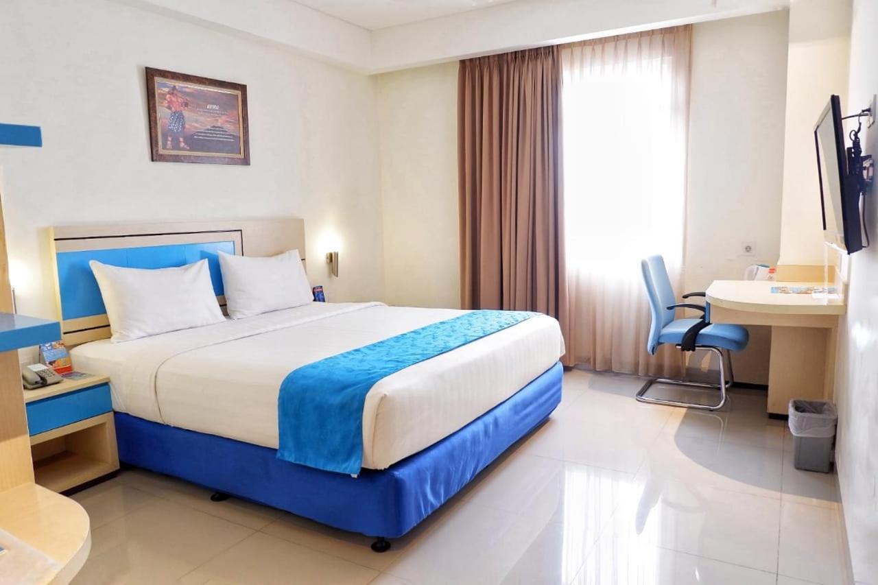 Hotel Brothers Biru Solo Baru Esterno foto