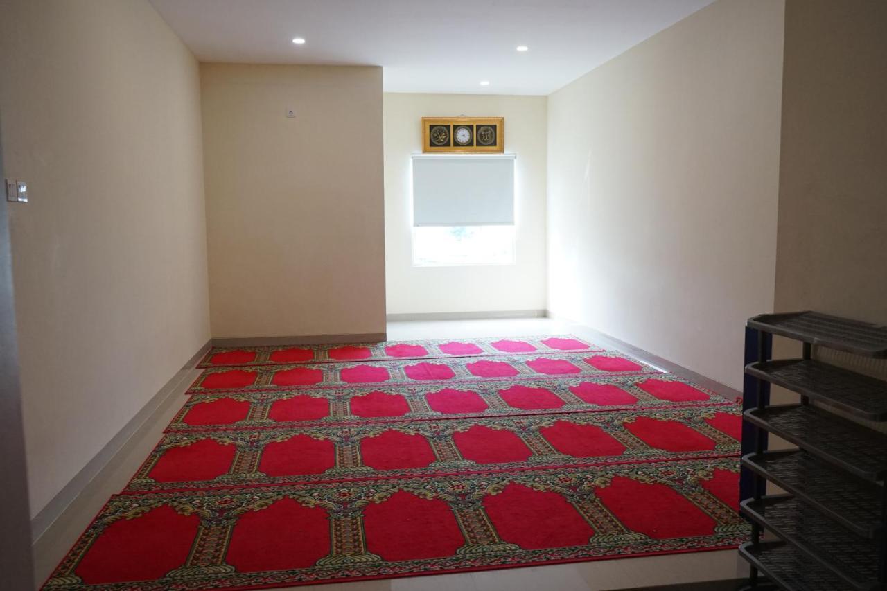 Hotel Brothers Biru Solo Baru Esterno foto